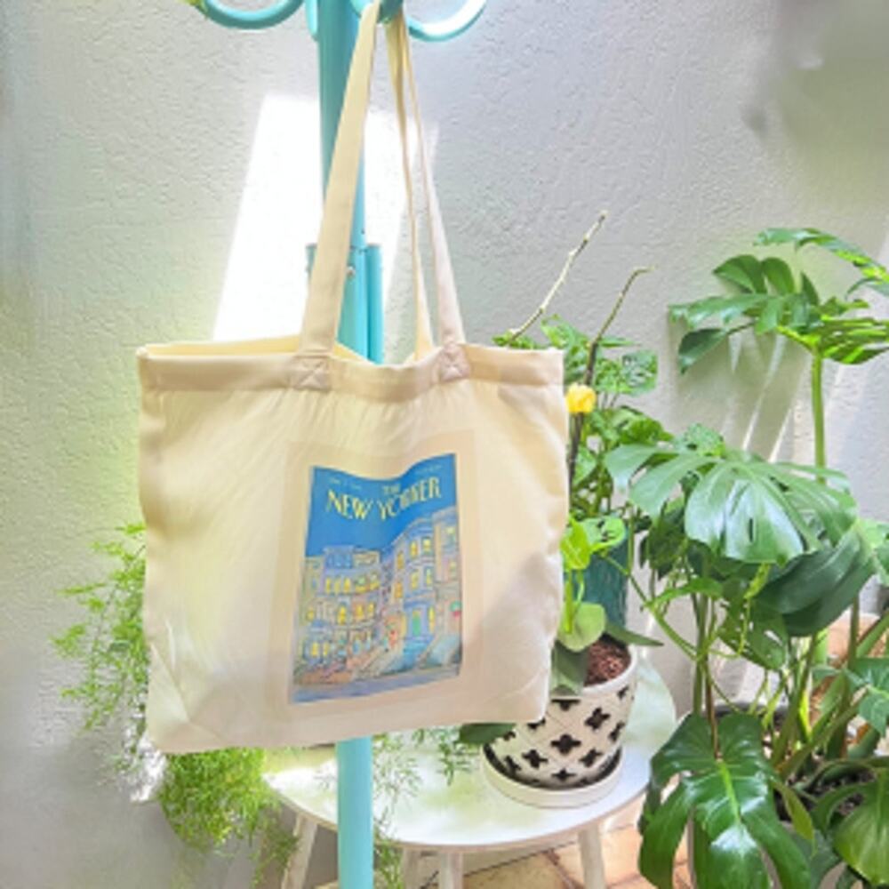 The New Yorker Tote Bag, Book Bag - Picture 2 of 3
